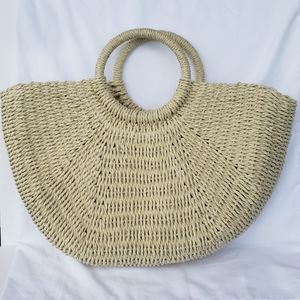 *NWT* Straw Bag - Large